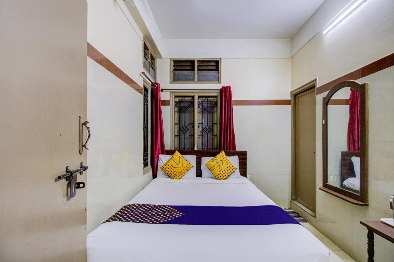 SPOT ON 75643 Golden Guest House Bangalore Exterior foto