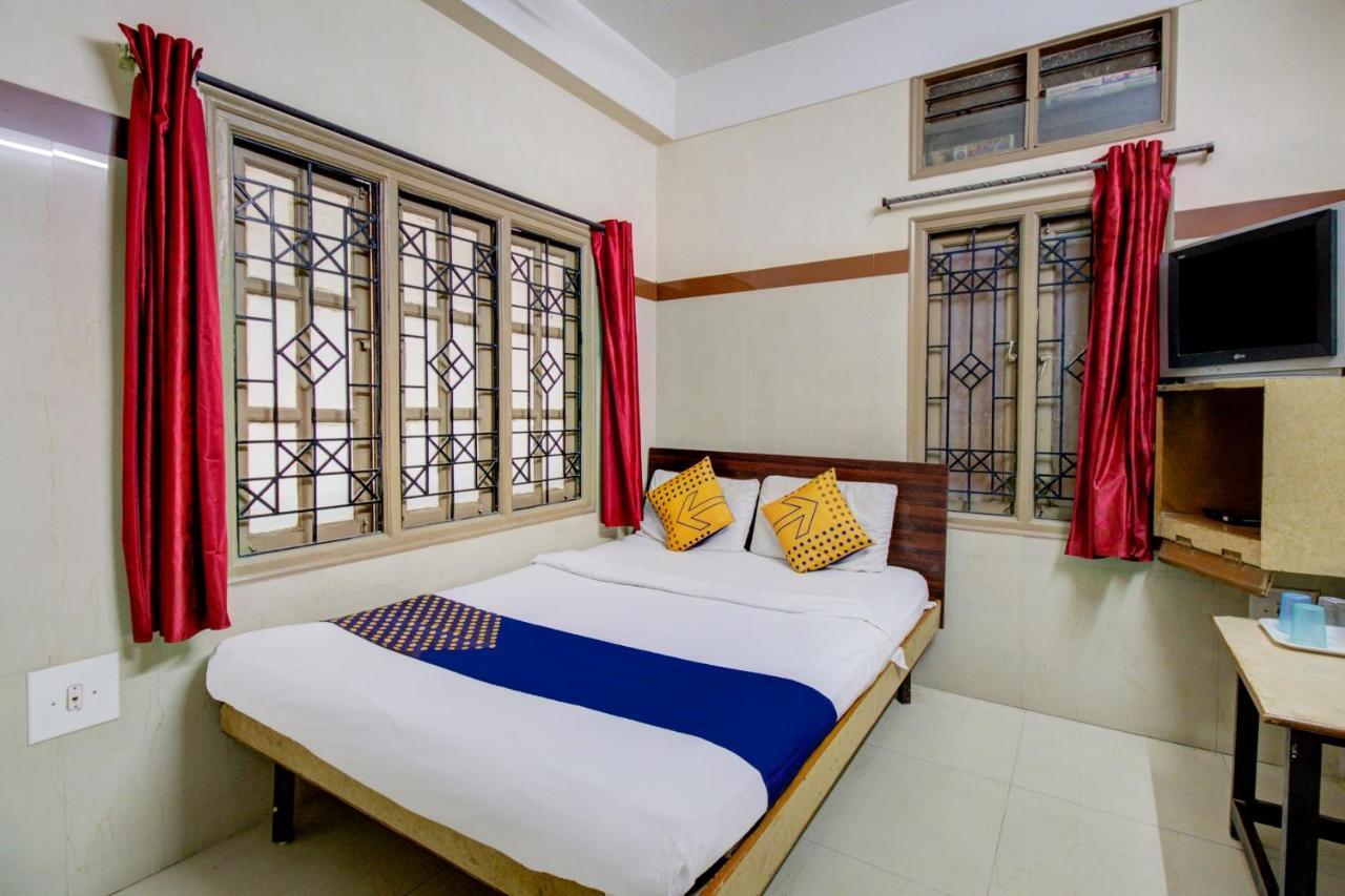 SPOT ON 75643 Golden Guest House Bangalore Exterior foto
